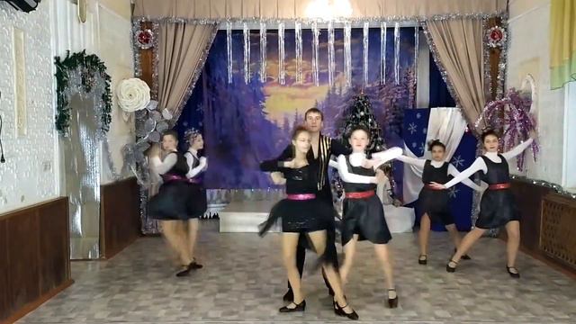 Поздравляем с юбилеем! Нижнегорскому РДК- 45! смотреть онлайн