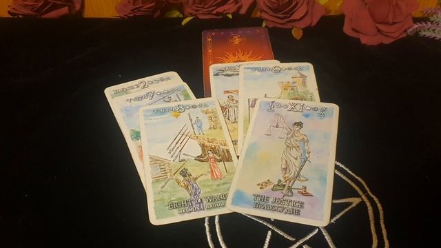 Истинное отношение мужчины к Вам. Таро гадание смотреть онлайн