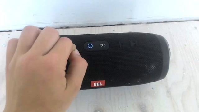 JBL CHARGE 3 Как включить бас режим+обзор смотреть онлайн