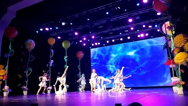 Танцевальный коллектив "Дорога из города" Казань смотреть онлайн