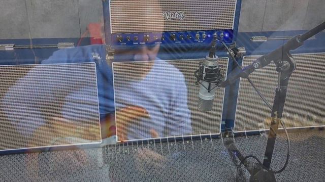 TEST CELESTION TEN 30 - JENSEN C10R - FENDER SPECIAL DESIGN 10 - CAB-LAB IR PRINCETON смотреть онлайн