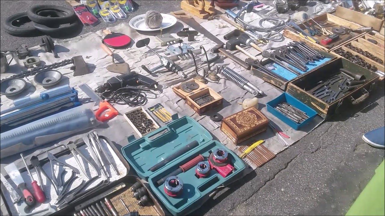 Блошиный рынок и антикварные магазины в Костроме и наши покупки. Кострома