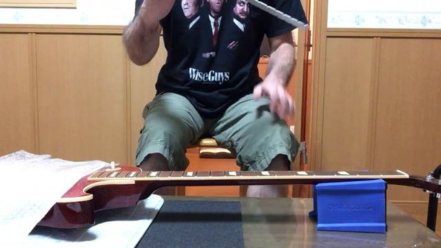 Gibson Les Paul Bass - Pt. 2 unclamped смотреть онлайн