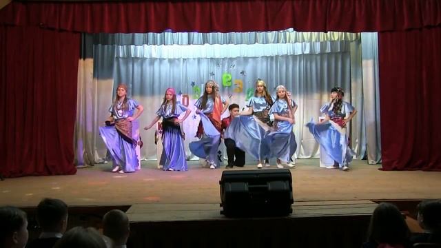 коллектив "Созвездие", "Гадалка" 21.04.2017 смотреть онлайн