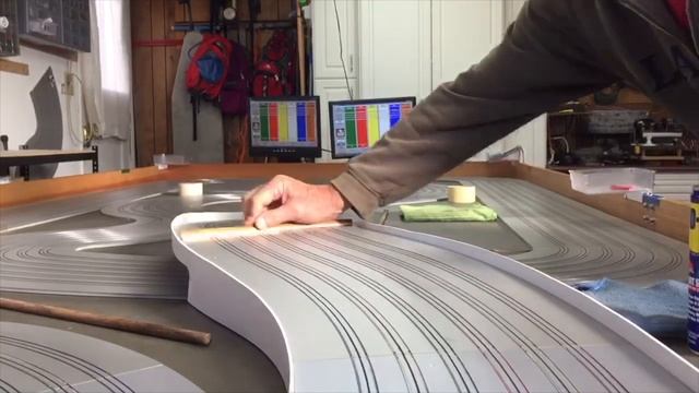Cleaning a slot car track смотреть онлайн