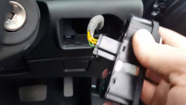How To Remove Vauxhall Astra J Headlight Switch смотреть онлайн