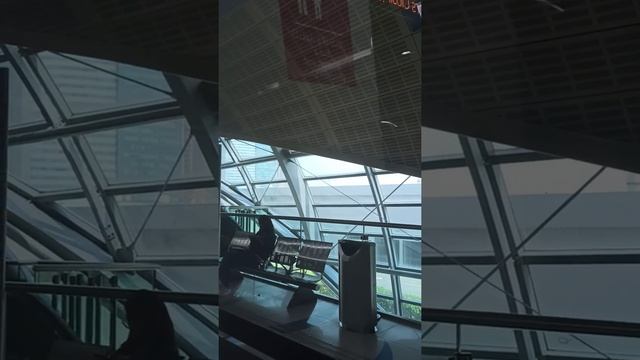 Traveling To Burjuman Metro Station Dxb