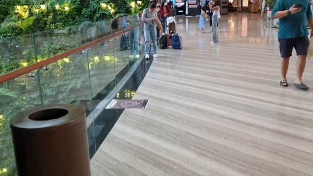 Tour Of Singapore Changi Airport’s Jewel | Inside Singapore ChangiI Airport|The World's Best Airpor