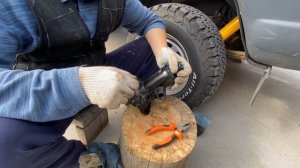 ГАЗ Соболь 4х4. Замена масла. Шприцовка шкворней.