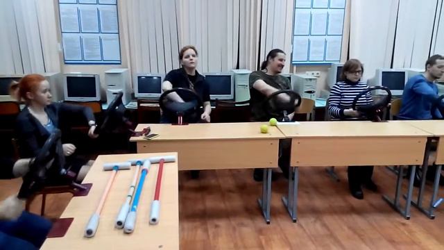 Смена рук при вращении руля смотреть онлайн