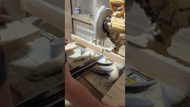 Торцовка щитов для 8ми и 12ти рамочных ульев. смотреть онлайн