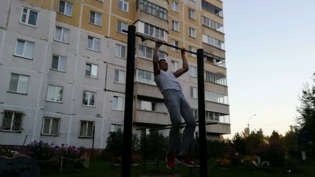 Сет на турнике: выходы 7+подтягивания 13 смотреть онлайн