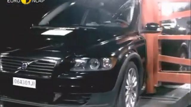 Euro NCAP _ Volvo C30 _ 2007 _ Crash test смотреть онлайн