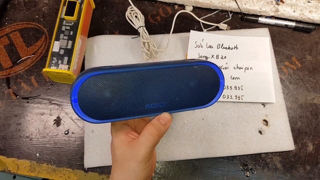 Sửa loa bluetooth sony xb20 lỗi sạc không vào, chai pin, pin kém, nghe sập nguồn смотреть онлайн