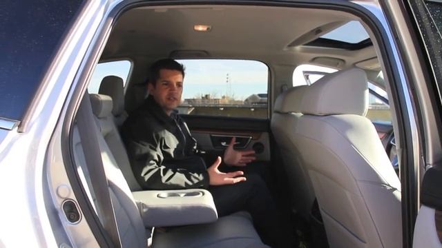 Honda CRV Crossover - Walkaround Review by Casey Williams смотреть онлайн