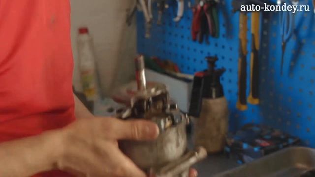 Необычный Ali.