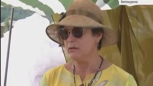 День йоги под открытым небом прошел в Белокурихе смотреть онлайн