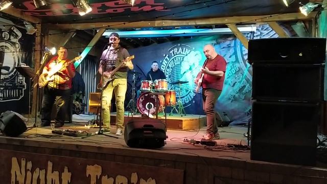 Тугарин Hill (Tugarin Hill Band) - Южный Ветер смотреть онлайн