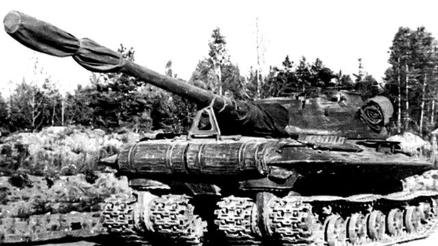 Объект 279 - зачем в СССР был разработан этот странный танк на 4 гусеницах? смотреть онлайн