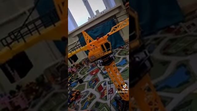 кран на пульте управления смотреть онлайн