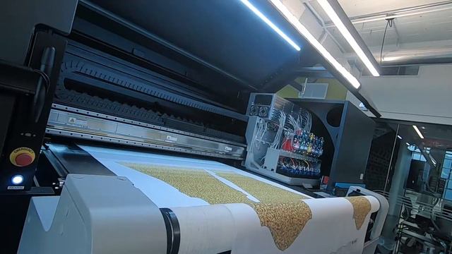 The Gerber Innovation Center: From Design to Wear in Just Hours смотреть онлайн