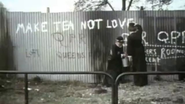 Банда пожилых леди. Монти Пайтон смотреть онлайн