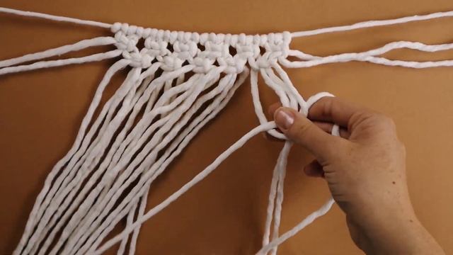 DIY українською | ГІРЛЯНДА МАКРАМЕ | майстер-клас для початківців смотреть онлайн