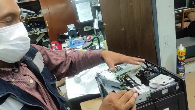 Desarmado de una láser pro 400 смотреть онлайн