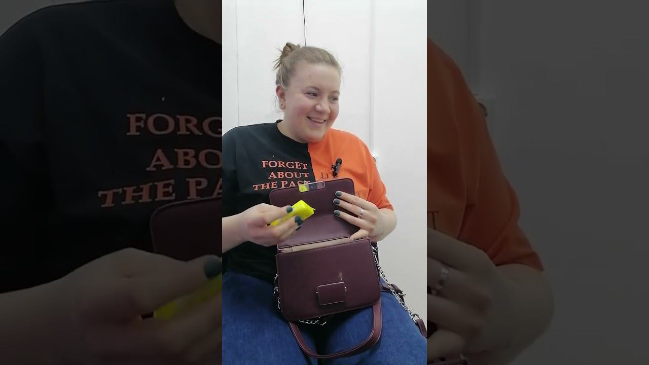 Что у нас в сумке с Айзилей смотреть онлайн