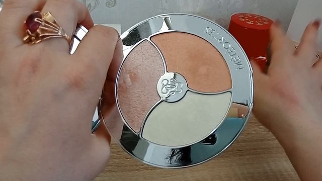 Любимый❤️ Guerlain❤️. Метеориты,хайлайтеры, тени,и многое другое... смотреть онлайн
