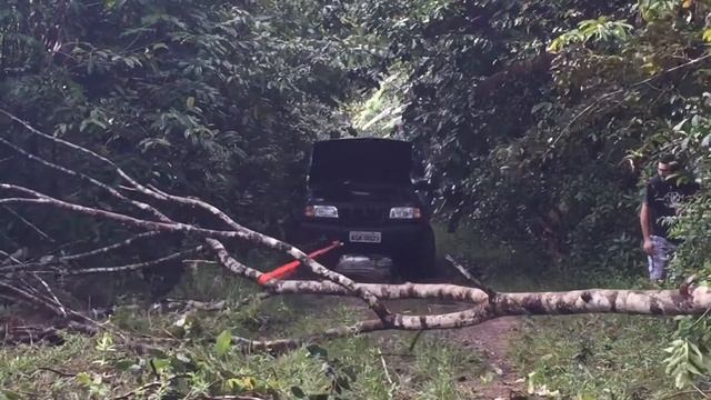 Kia Sportage 2.0 Turbo Diesel na trilha / 5 смотреть онлайн