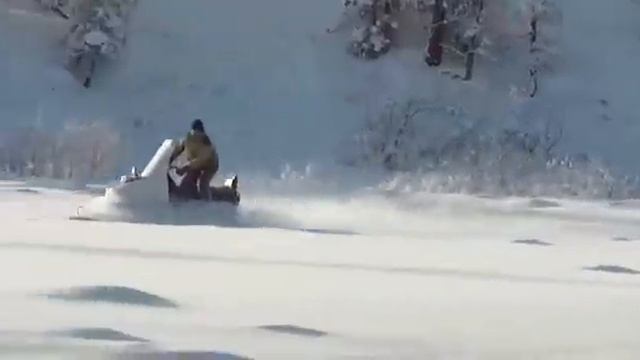 Штурм наледи на советском буране