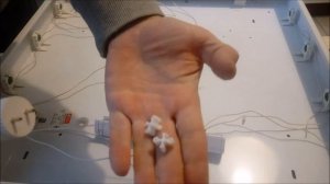 Как переделать люминесцентный светильник на светодиодные лампочки