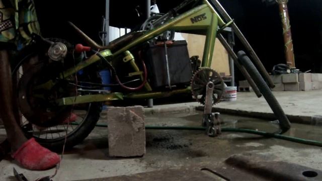install battery in starter powered bike смотреть онлайн
