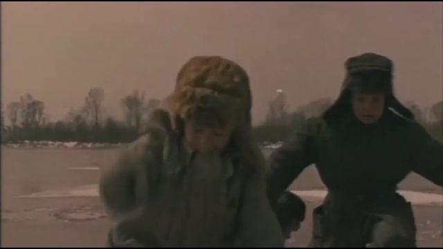ДЕВОЧКА ИЗ ГОРОДА буктрейлер смотреть онлайн