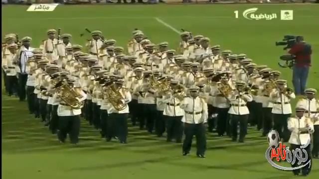 عماد الحوسني نشب مع الفرقة الموسيقية смотреть онлайн