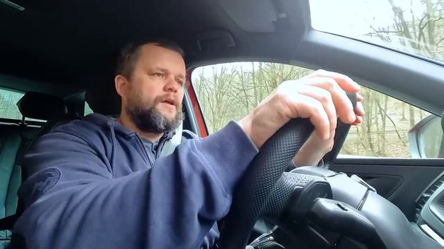 Škoda Karoq Sportline 2.0 TSI 4x4: Najlepší Karoq смотреть онлайн