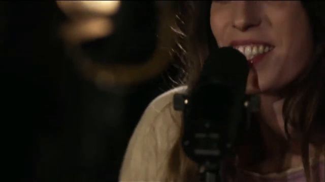 LOU DOILLON-Devil or Angel (at Studio Ferber) смотреть онлайн