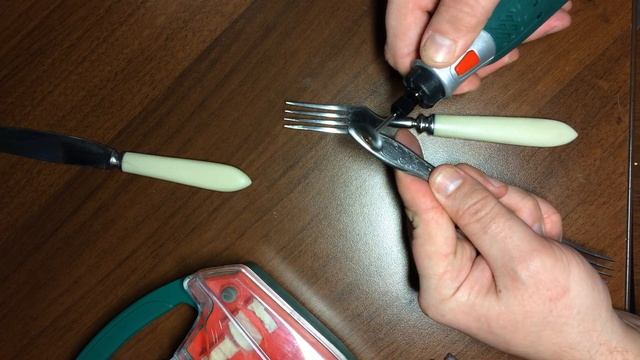 СТОЛОВЫЕ ПРИБОРЫ СССР смотреть онлайн