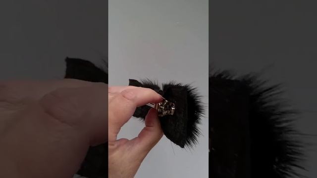 Заколка-автомат из натуральной кожи с мехом норки