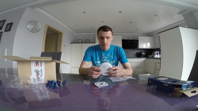 Распаковка и установка детектор дыма компании ABUS RM10 смотреть онлайн