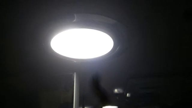 Мерцание LED ламп Feron. смотреть онлайн