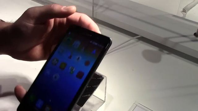 Lenovo S860: la video preview di AndroidBlog dal MWC 2014 смотреть онлайн