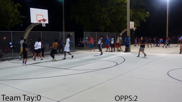 🎃Happy Halloween!! Park Run (5v5) ..These Buckets Got Real SCARY😈👹 смотреть онлайн
