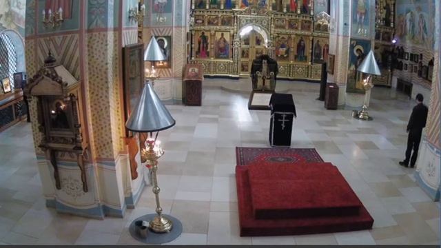 Чин Пассии в храме Святой Живоначальной Троицы смотреть онлайн