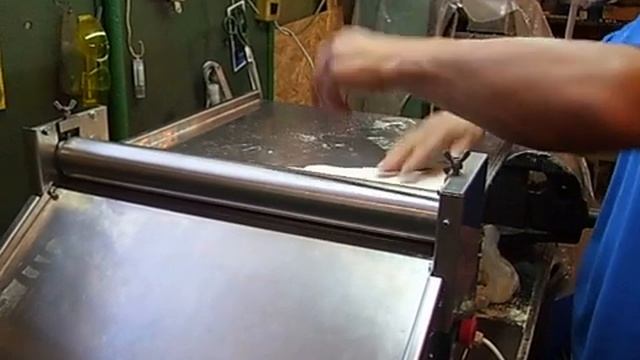 Электрическая раскатка для теста смотреть онлайн