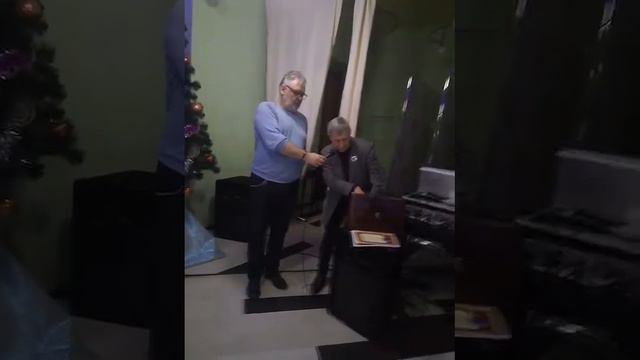 Товарищ Кухарцов готов к вручению Золотого Свинтуса в Доме Актёра 13 01 2019г смотреть онлайн