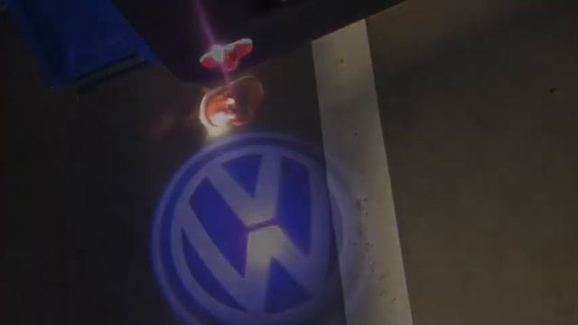 Подсветка двери VW Golf 4, Bora, Caddy, Touran смотреть онлайн