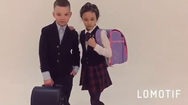Бэкстейдж с фотосъемки новой коллекции школьных ранцев Randoseru смотреть онлайн
