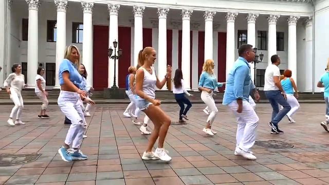 Jerusalema Master KG dance challenge World Wide 2020 Salsa Club Odessa, Ukraine смотреть онлайн